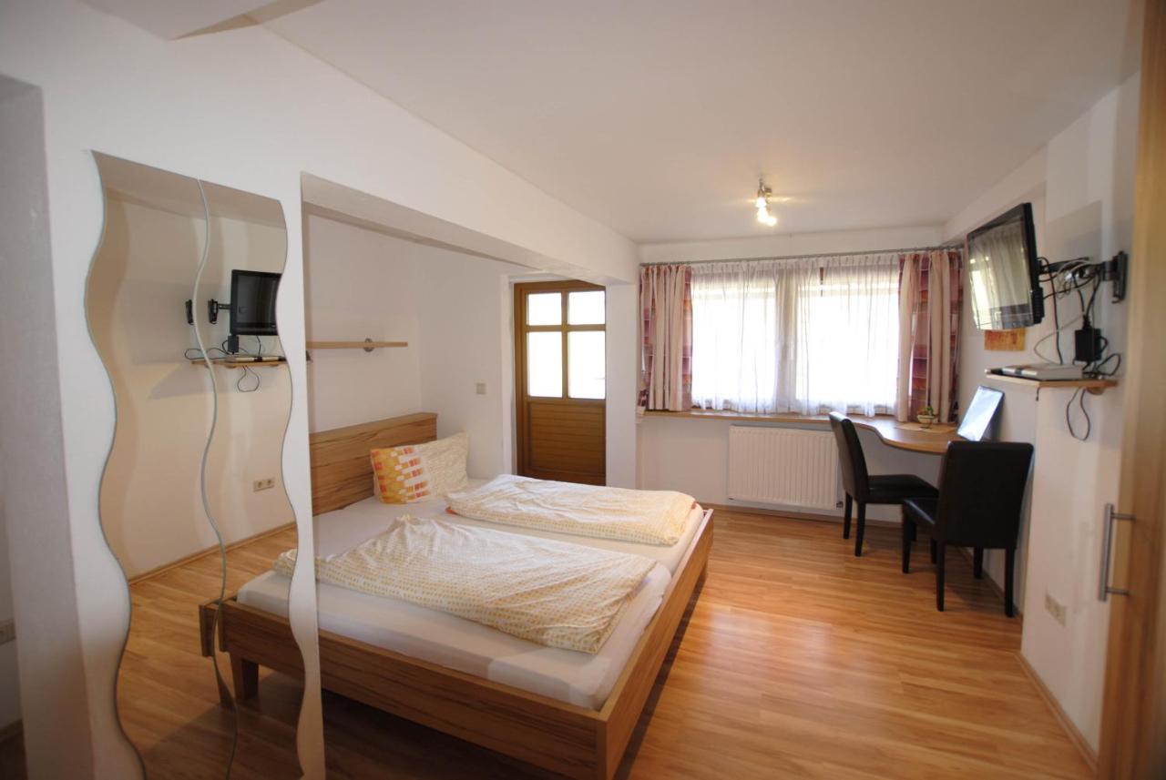 Hotel Gasthof Seeblick Zeutschach Екстериор снимка