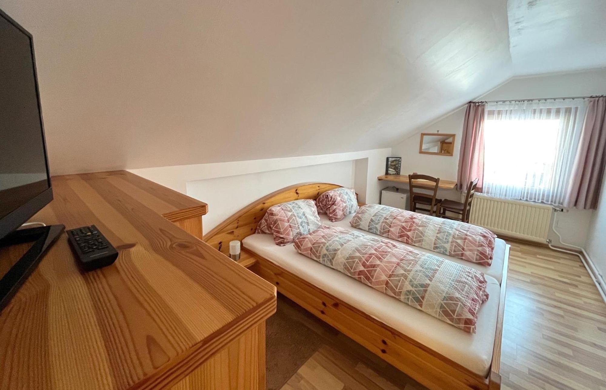 Hotel Gasthof Seeblick Zeutschach Екстериор снимка