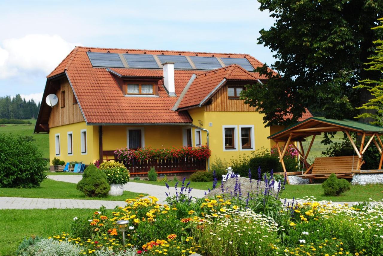 Hotel Gasthof Seeblick Zeutschach Екстериор снимка